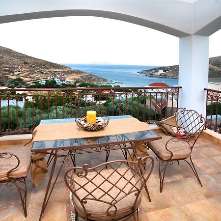 Villa Nikis Seaside House à Vlichadia Extérieur photo