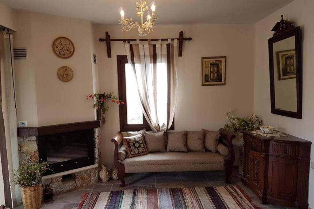Villa Nikis Seaside House à Vlichadia Extérieur photo